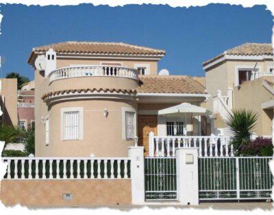 Villa in Pinar de Campoverde, Costa Blanca – Great Location, Private Pool And Garden. Sleeps 6, Close To Beaches And 5 Mins From Romero  Golf Club